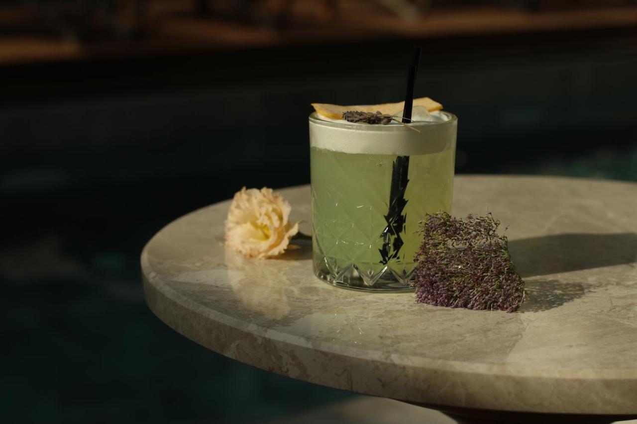 Monk Hotel ألاتشاتي المظهر الخارجي الصورة